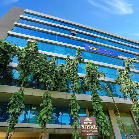 Fabhotel Royal International - Nr Mumbai International Airport Buitenkant foto