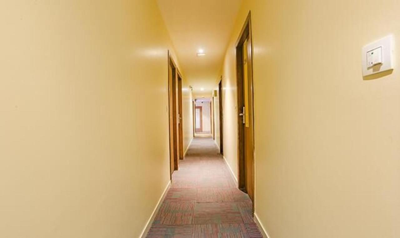 Fabhotel Royal International - Nr Mumbai International Airport Buitenkant foto