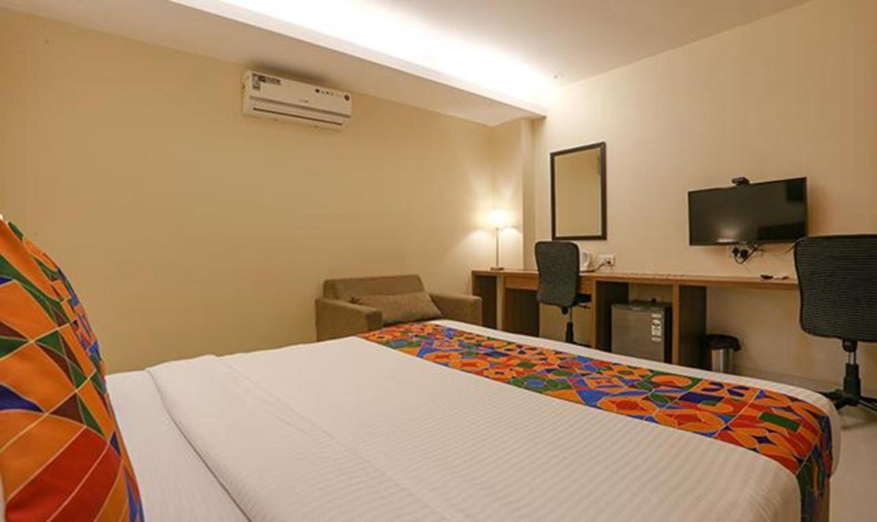 Fabhotel Royal International - Nr Mumbai International Airport Buitenkant foto