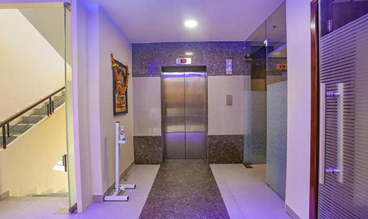 Fabhotel Royal International - Nr Mumbai International Airport Buitenkant foto