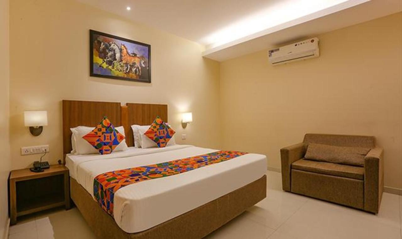 Fabhotel Royal International - Nr Mumbai International Airport Buitenkant foto
