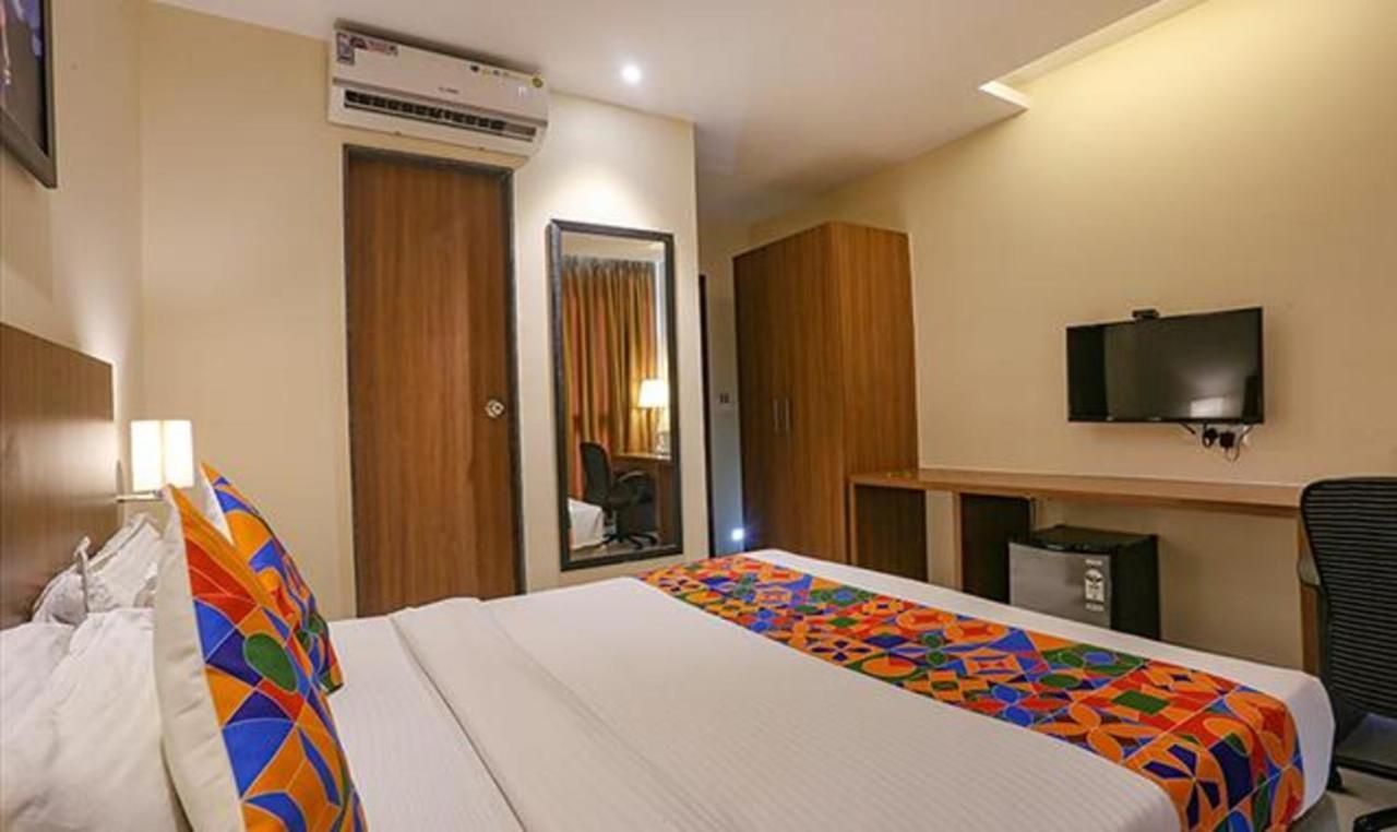 Fabhotel Royal International - Nr Mumbai International Airport Buitenkant foto