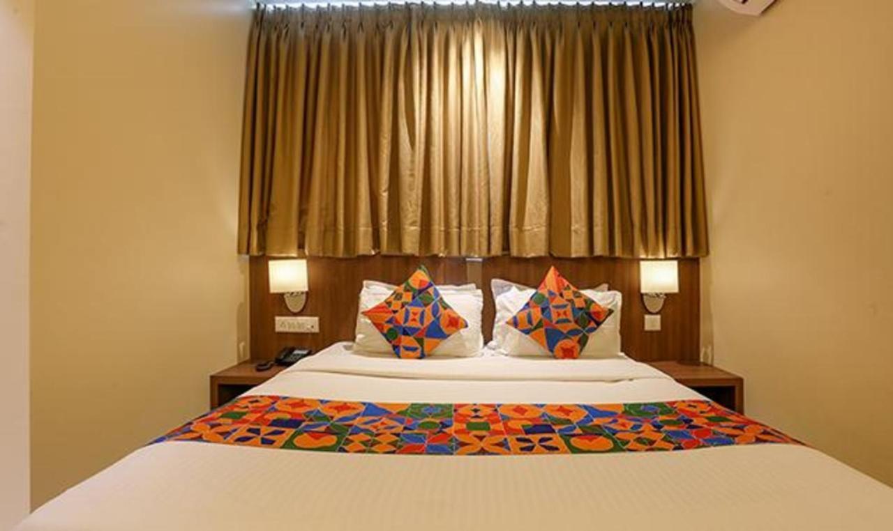 Fabhotel Royal International - Nr Mumbai International Airport Buitenkant foto