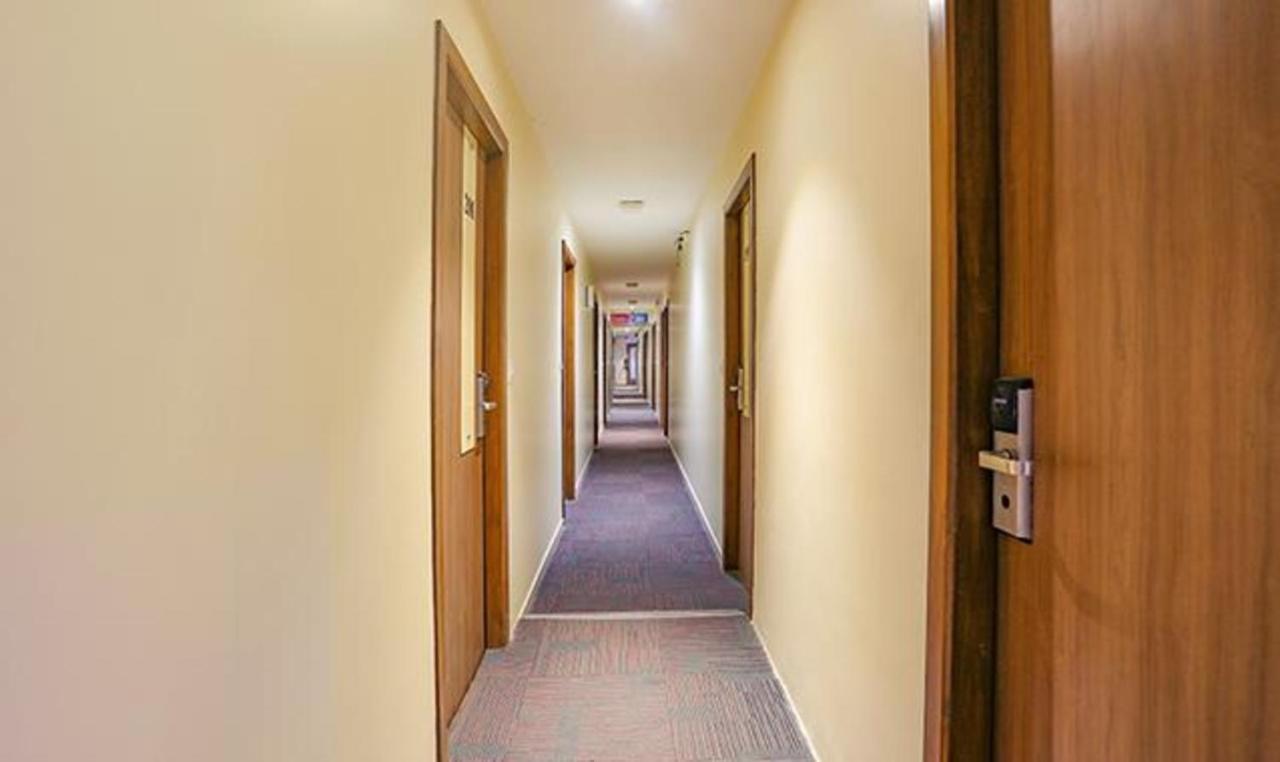 Fabhotel Royal International - Nr Mumbai International Airport Buitenkant foto