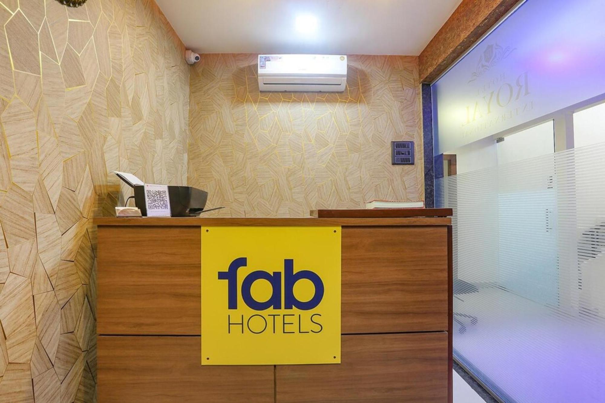 Fabhotel Royal International - Nr Mumbai International Airport Buitenkant foto